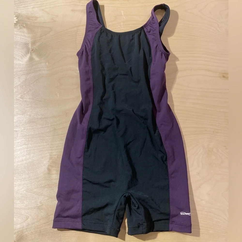 Water Pro Women's Black and Purple One Piece Swimsuit 12 (OM)